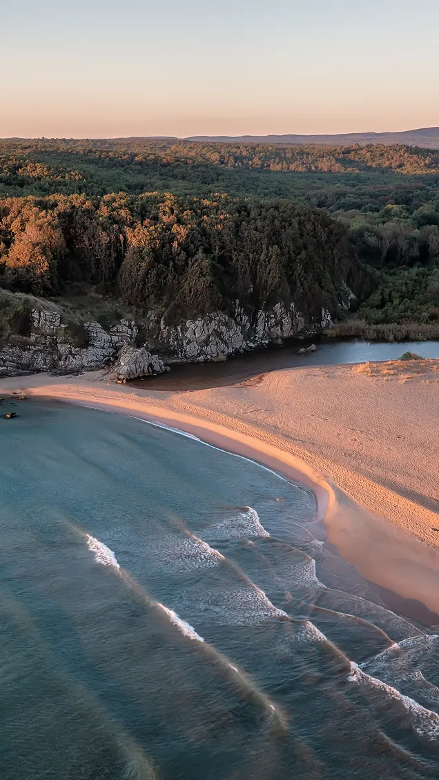 Agenție de turism cu peste 30,000 de vacanțe vândute